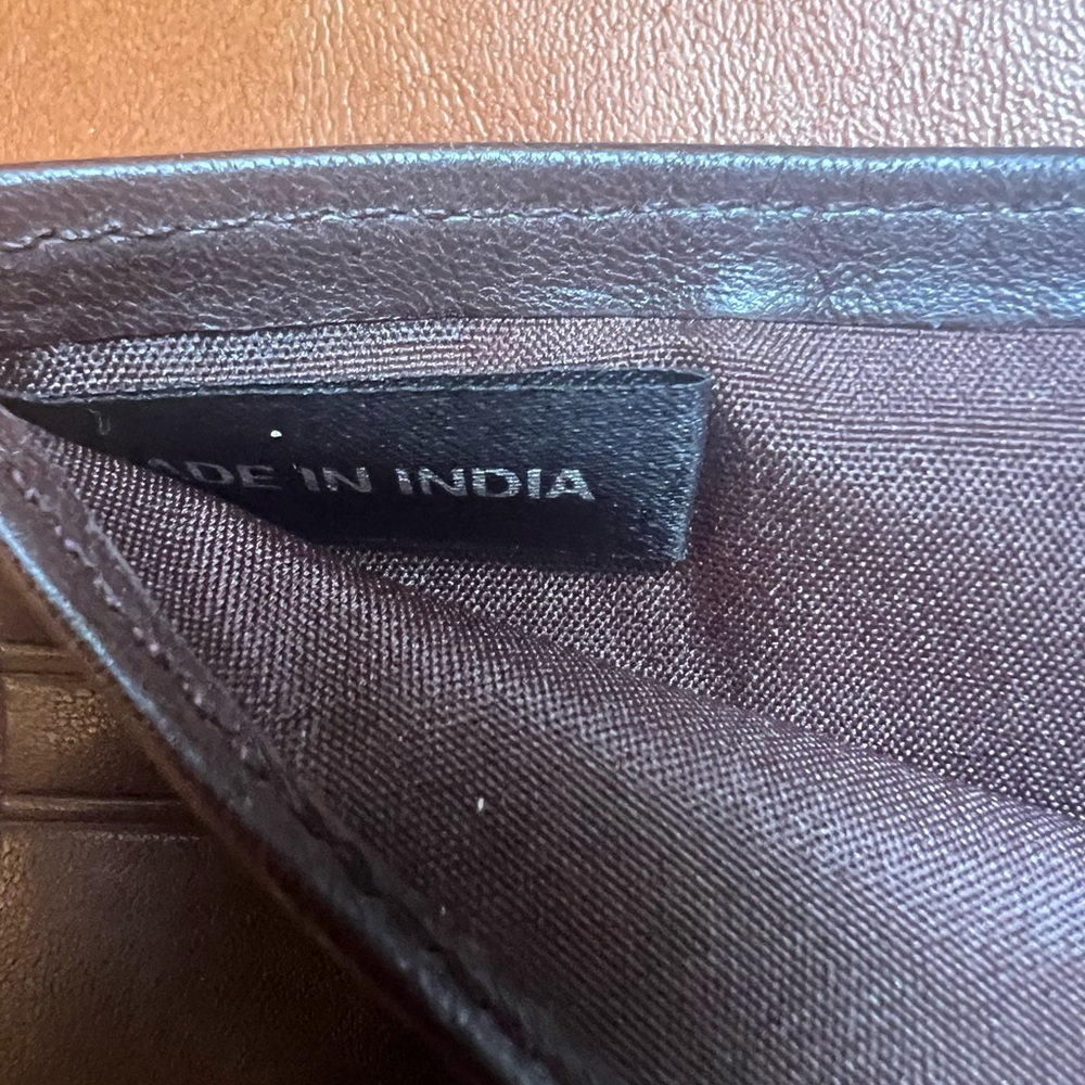 Kenneth Cole Reaction Brown Folding Leather Wallet - NWOT - Picture 3 of 5